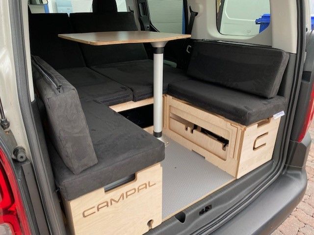 Professioneller Campervan-Umbau von Campal Conversions